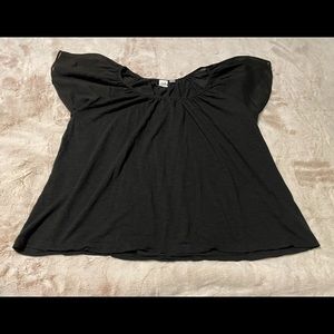 Black Short Sleeve - Like New